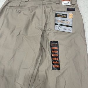 NWT Wrangler workwear pants